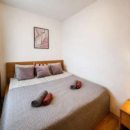 With A View Of The Old Town, Large Balcony, 2br Appartement Tallinn